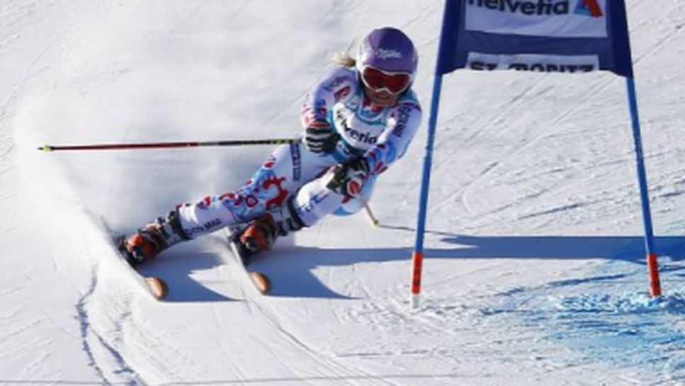 Теса Уорли се контузи в първия манш на слалома в Куршевел