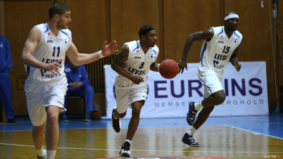 Левски гостува на Балкан в българското дерби от Балканската лига