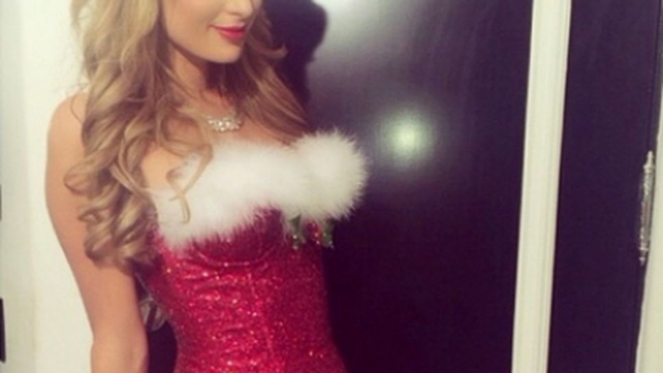 Парис Хилтън е секси Снежанка