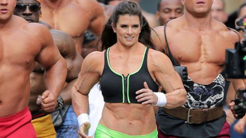 Красавицата Даника Патрик шокира с огромни мускули