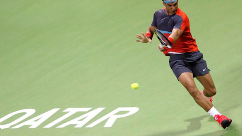 Надал изгуби сет, но продължи напред