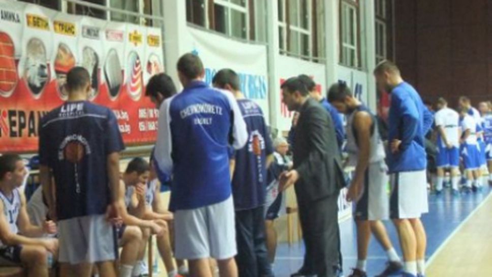 "Акулите" показаха вратата на сърбин