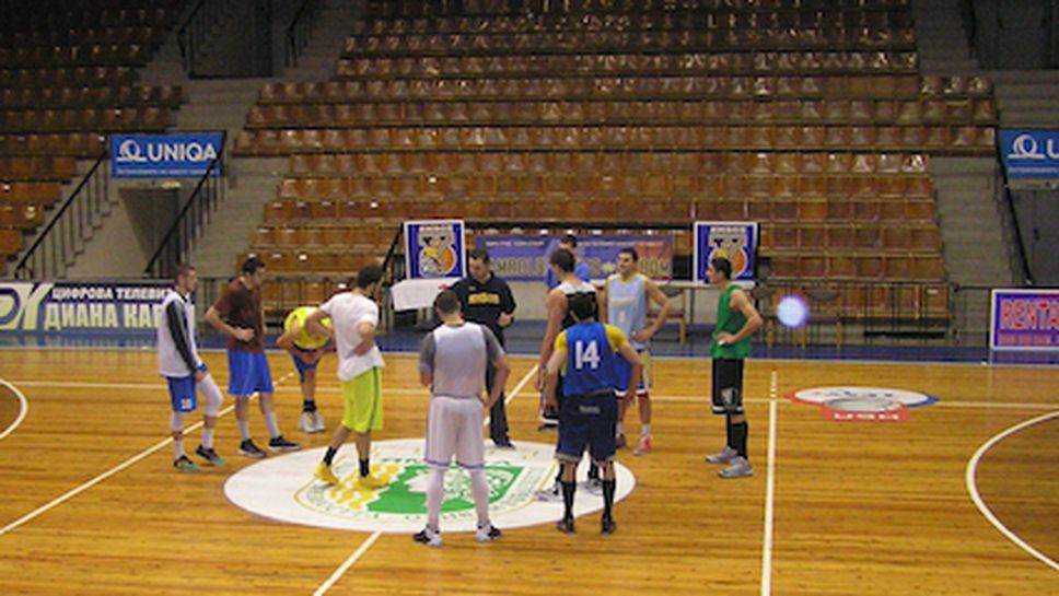 Маршавелски с първа тренировка с Ямбол