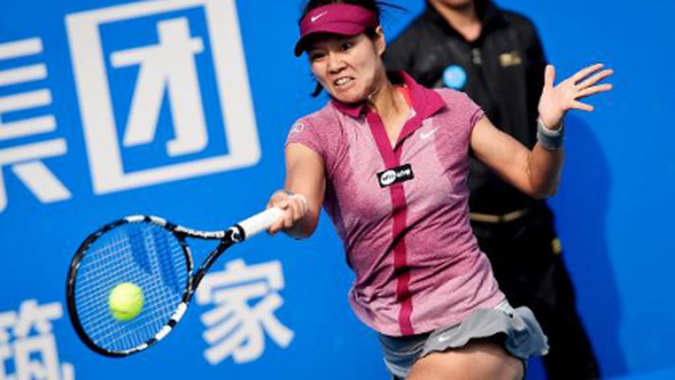 Ли На триумфира в мача за титлата в Шънчжън