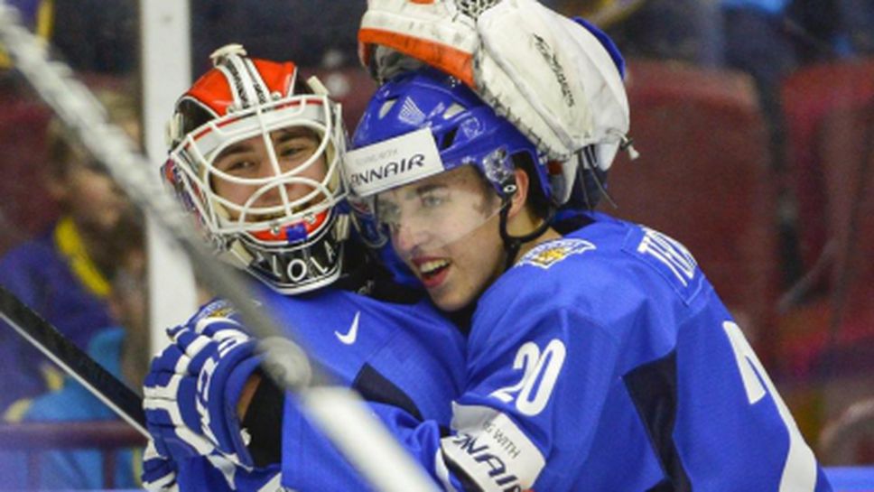 Швеция победи Русия и се класира за финала на СП по хокей за младежи