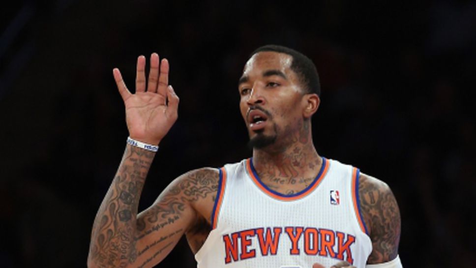 Разследват поредната изцепка на Джей Ар Смит (видео)