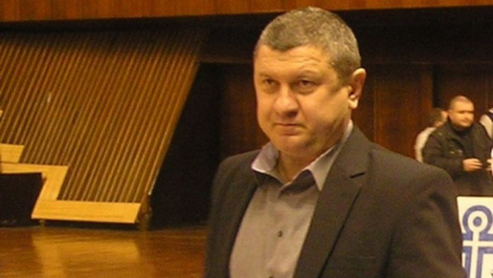 Денислав Коцев се надява и на късмет срещу Балкан