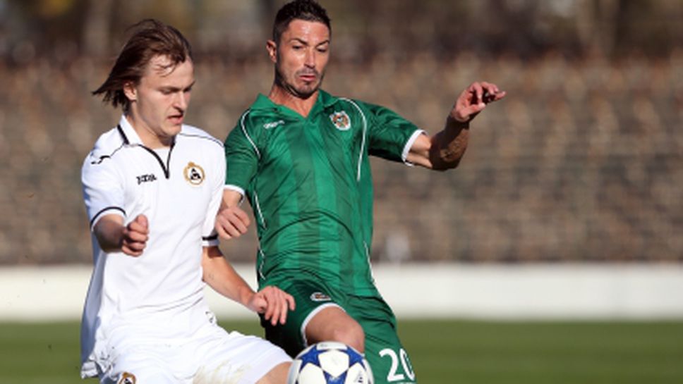 Бранител на Нефтохимик продължава кариерата си в "Б" група