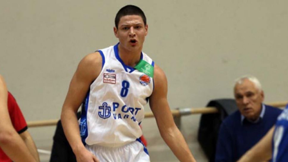 "Моряците" приземиха Балкан във Варна