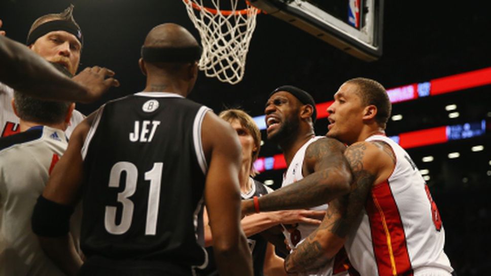 Бруклин повали Маями в нервен мач за историята