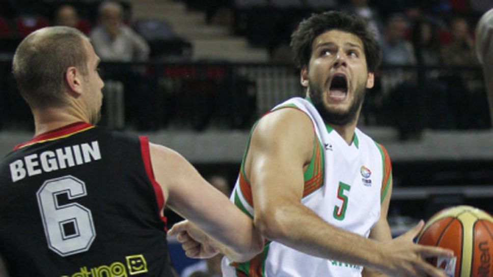 Калоян Иванов с 8 точки при загуба на Авелино