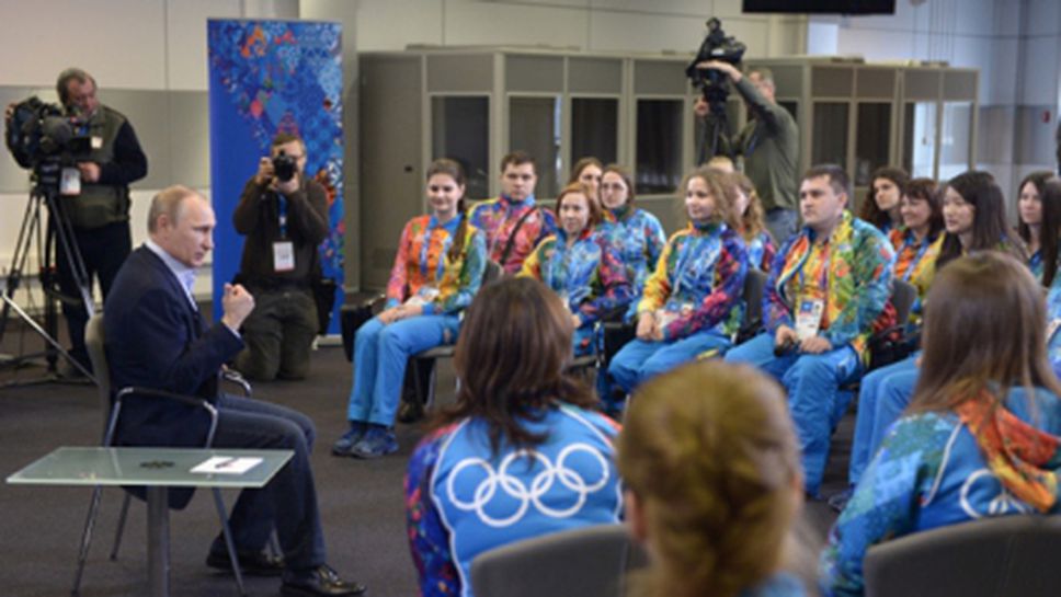 Путин призова доброволците да се запасят с чувство на хумор и търпение