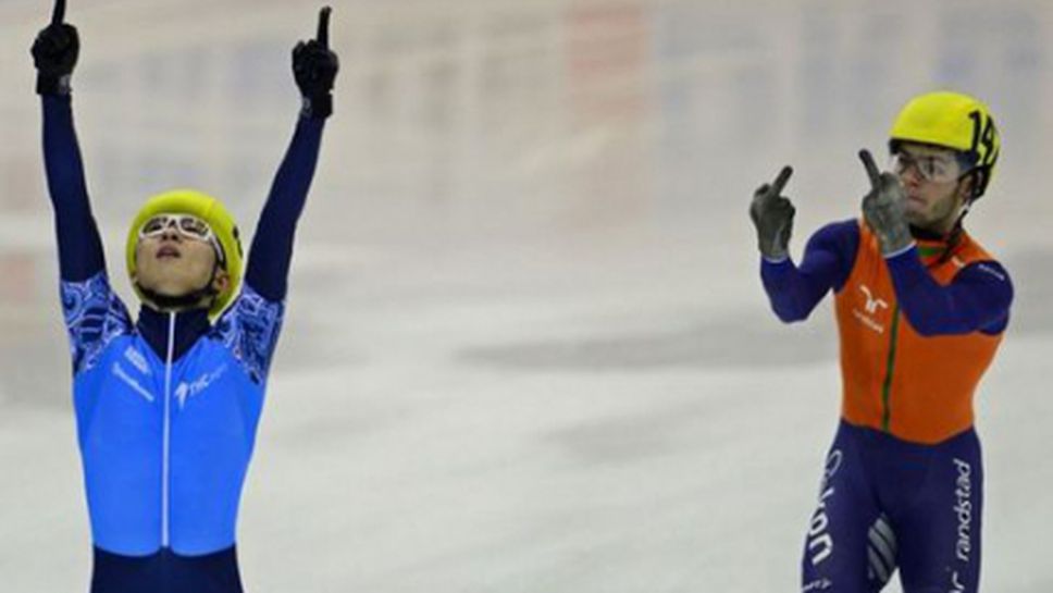 Олимпиец размахва средни пръсти и юмруци