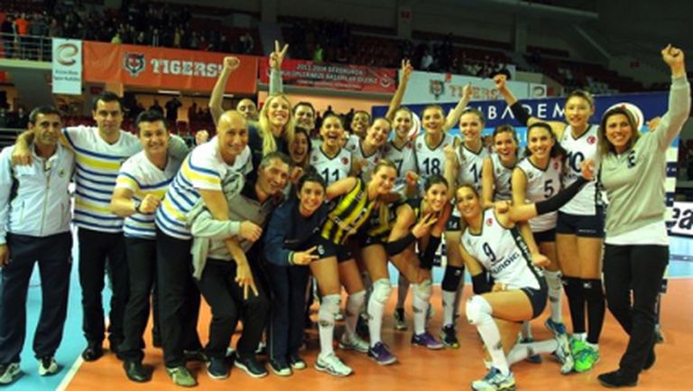 Марчело Абонданца и Фенербахче удариха Вакъфбанк с 3:0 и прекъснаха серия от 73 победи (ВИДЕО)