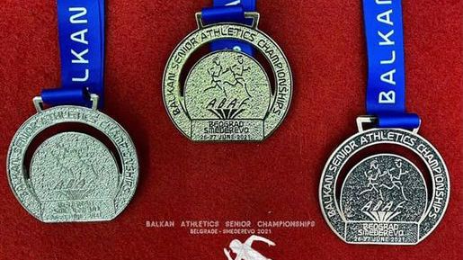 Показаха медалите за Балканиадата по лека атлетика