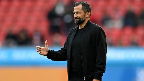  Салихамиджич за прехвърлянето на Мане, бъдещето на Левандовски и новия контракт на Гнабри 