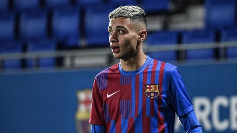  Стоичков води младеж на Барса и ПСЖ в ЦСКА - София 