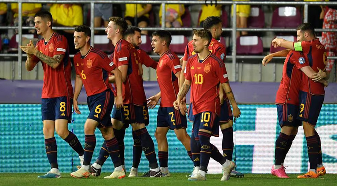 Гол в 20-ата секунда класира Испания на четвъртфиналите