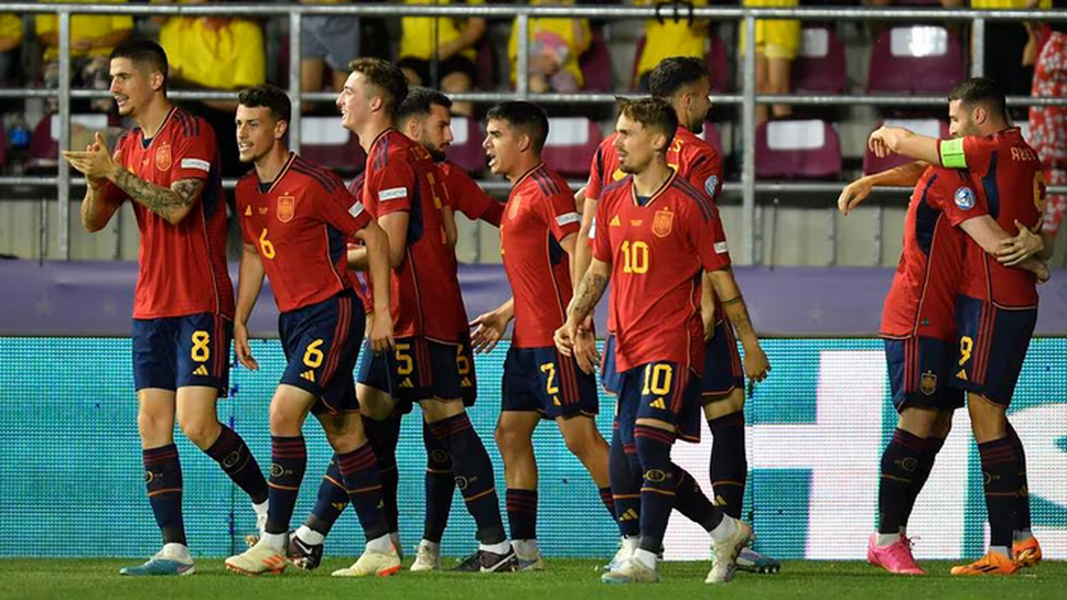 Гол в 20-ата секунда класира Испания на четвъртфиналите