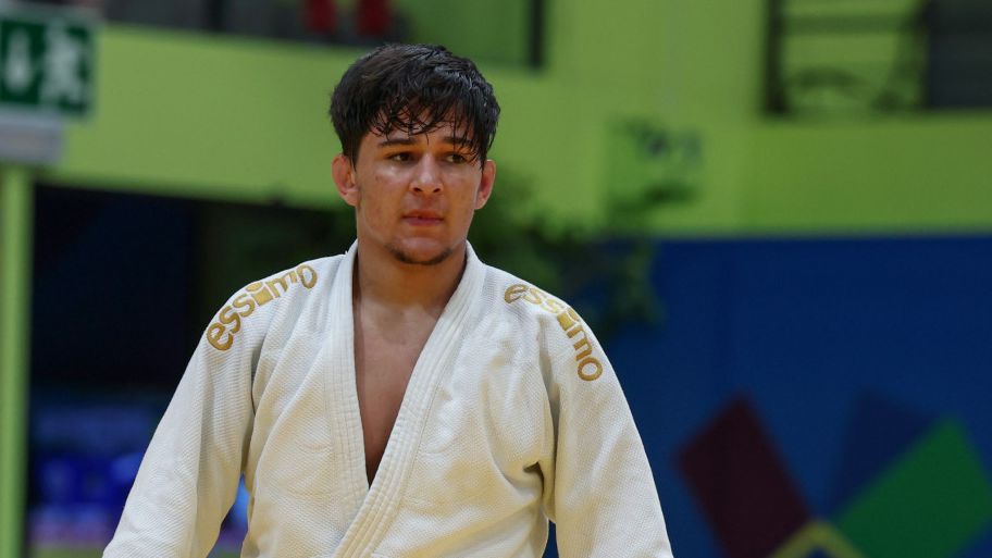 Емил Вълчев и Снежана Граматикова допуснаха загуби на Световното първенство по джудо за младежи и девойки