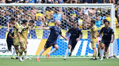 Бока напусна Световното клубно първенство със срамен резултат