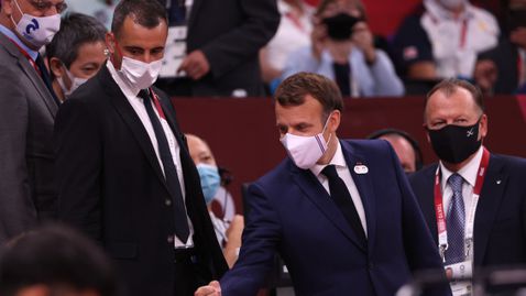 Макрон приветства усилията на Япония да бъде домакин на Олимпийските игри