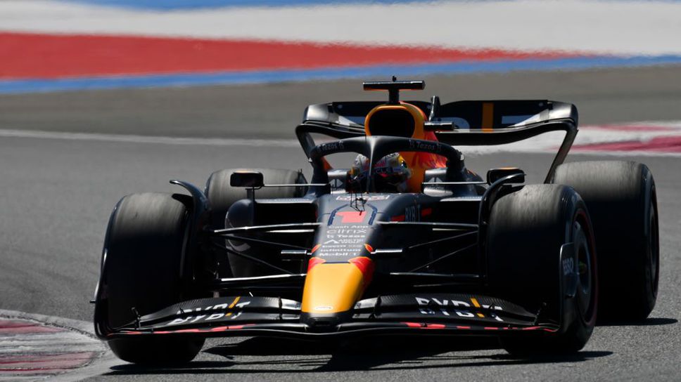 Гран При на Франция: Верстапен спечели, Леклер отпадна