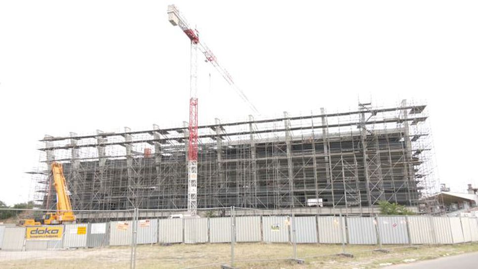 Вижте докъде стигна строежът на стадиона на Локомотив (Пловдив)