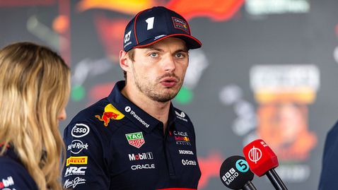 Верстапен каза какво би го задържало по-дълго във Формула 1