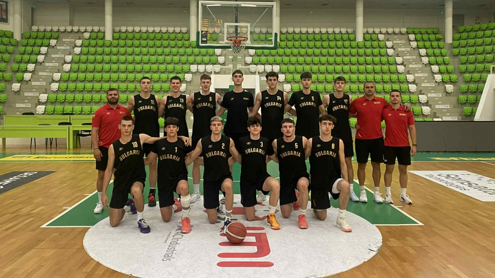 Селекционерът Стойо Чолаков избра окончателния състав на България U18 за Европейското първенство