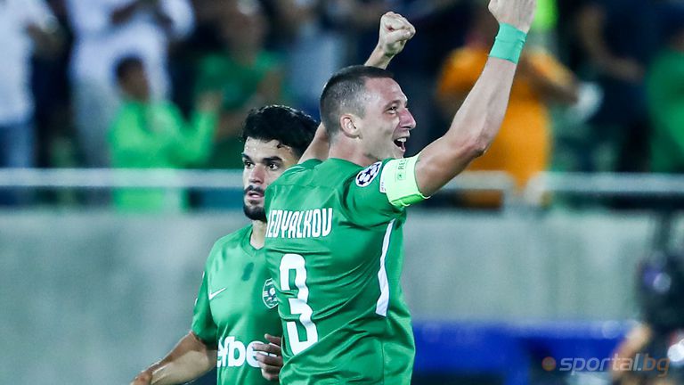  Антон Недялков се завръща в титулярния състав за дербито с Левски 