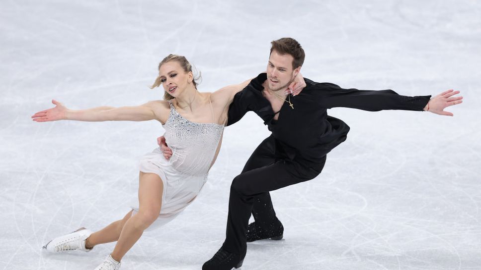 Сребърните олимпийски медалисти Синицина и Кацалапов се подготвят за новия сезон