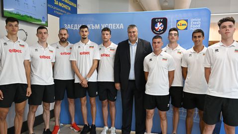 Любо Ганев пред Sportal.bg: Със сигурност този отбор на България ще бъде подмладяван