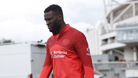  Бонифейс се прибра без контракт с Милан, по-скоро няма да има трансфер 