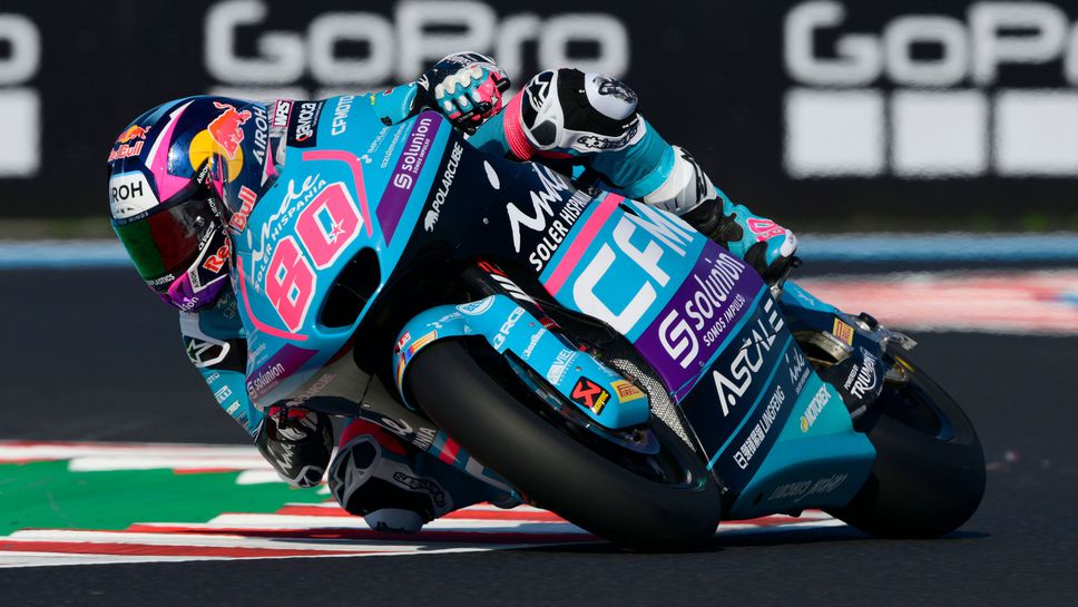 Страхотен финален щурм донесе първа победа на Давид Алонсо в Moto2