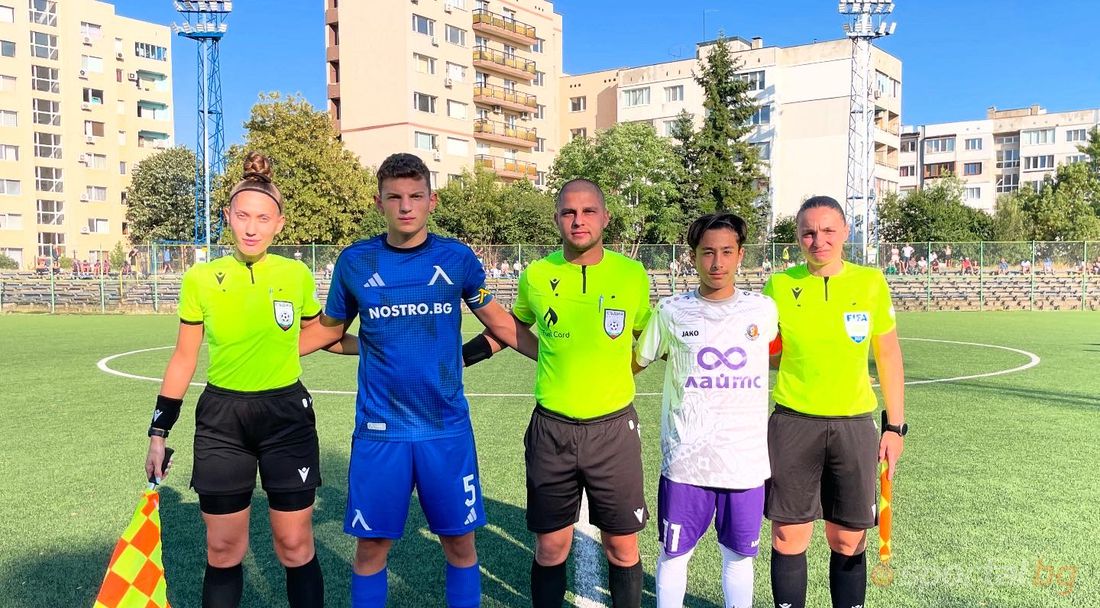 Левски победи Етър в динамичен мач при 16-годишните