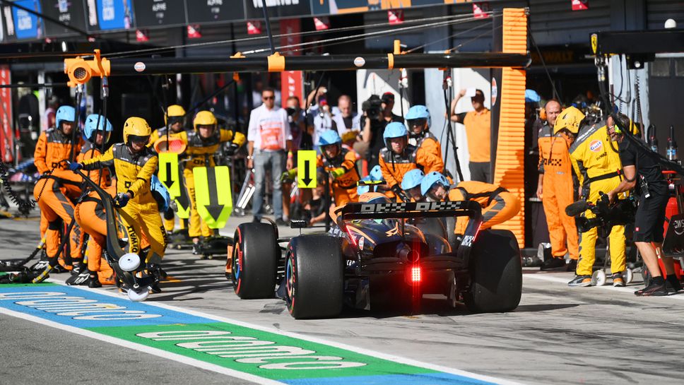 Макларън с входящ трансфер от Челси