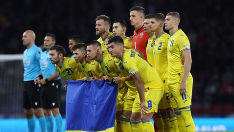 Украйна заби "петица" на Армения и ще играе финал в групата