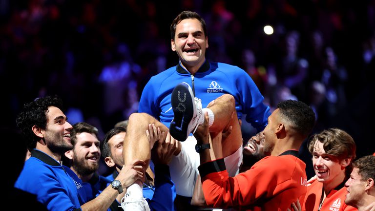 Роджър Федерер: Тежко е, но съм истински щастлив усещайки уважението на всички