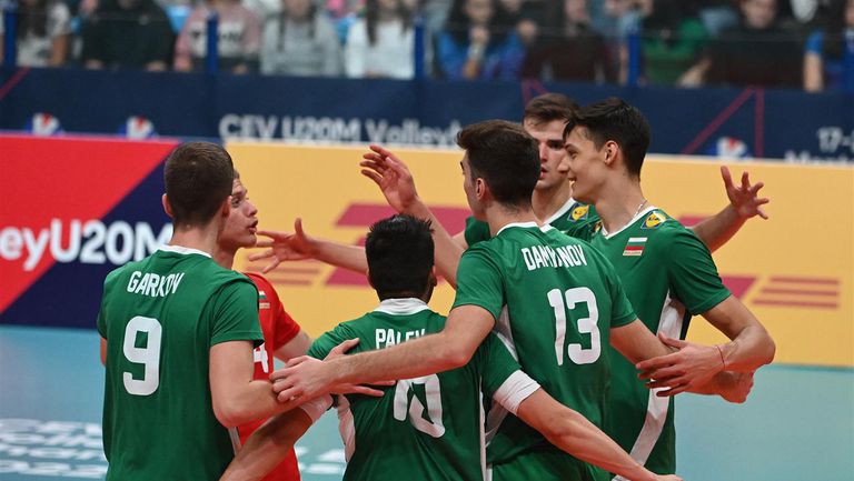 България U20 ще играе за бронза на Евроволей 2022