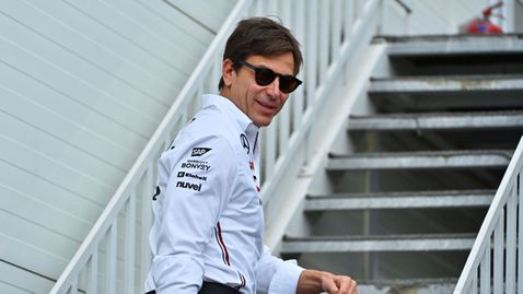  Тото Волф за Макс: И най-великите се дънят 