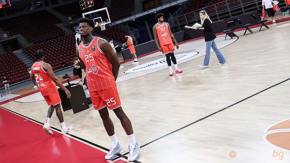 Звезда на Апоел с призив към феновете преди старта на сезона в Евролигата