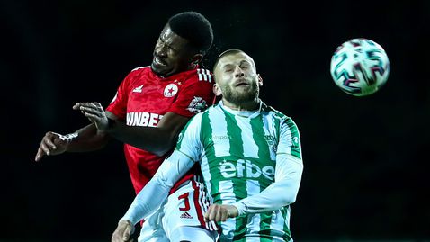  Четирима напущат Берое 