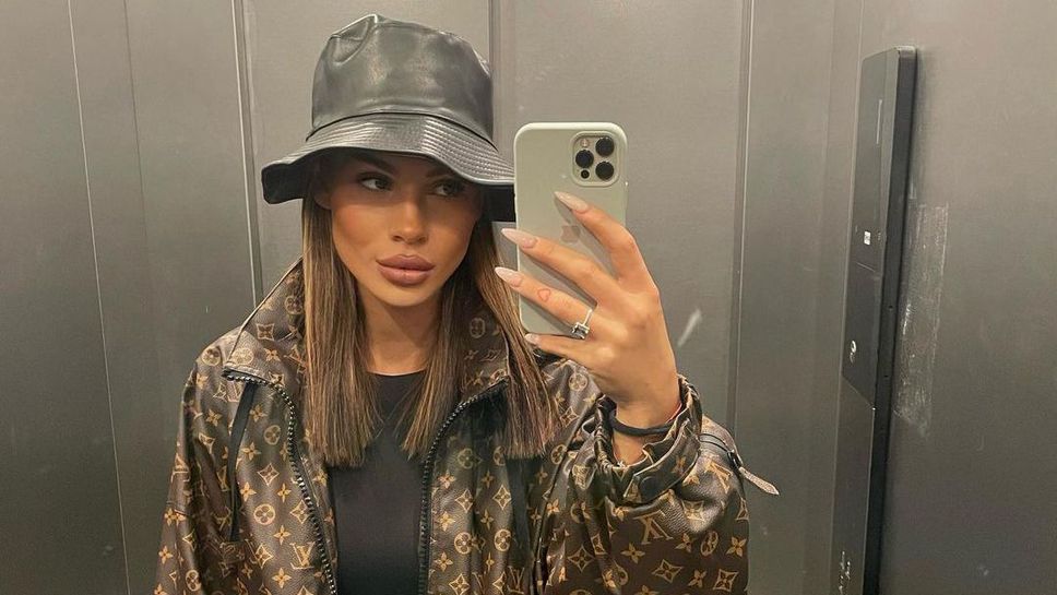 Бившата на Али Соу пак “взриви” мрежата