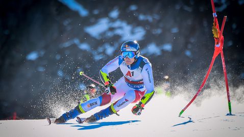 Одермат покори Зьолден на старта на сезона