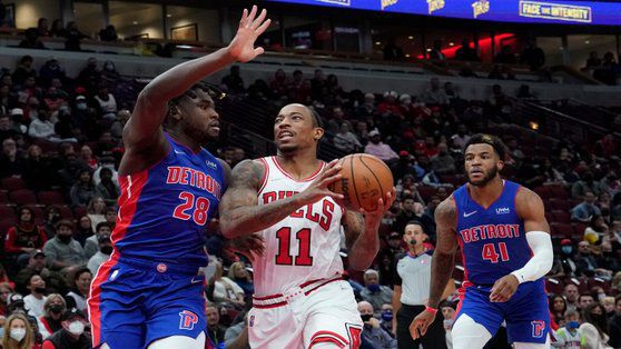 Чикаго с трета поредна победа в НБА