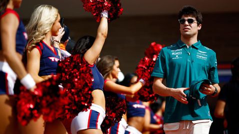  Ланс Строл е с две счупени китки, пропуща първите 3 старта? 