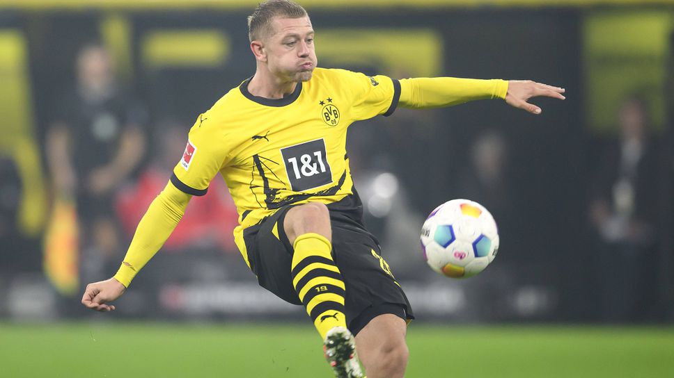 Защитник на Дортмунд отпадна за мача с Нюкасъл