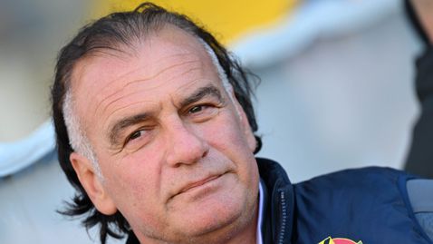 Трите хикса обясни какво се е случило с Тодор Неделев