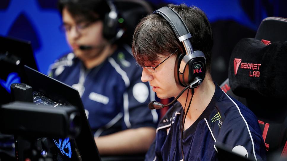 Liquid на Георги "Jorko" Митев с обрат срещу MOUZ на старта на PGL Букурещ